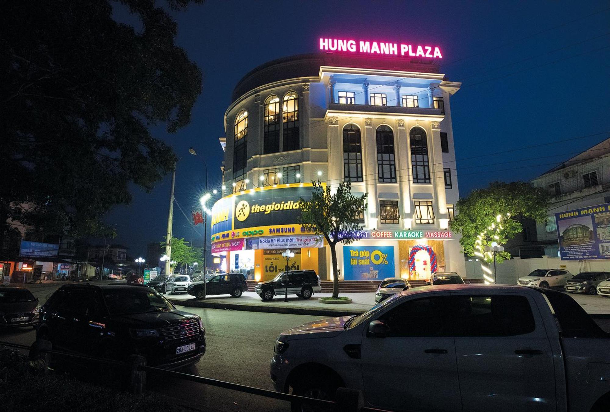 Hung Manh Plaza Hotel Huong Tan Lac Exterior photo